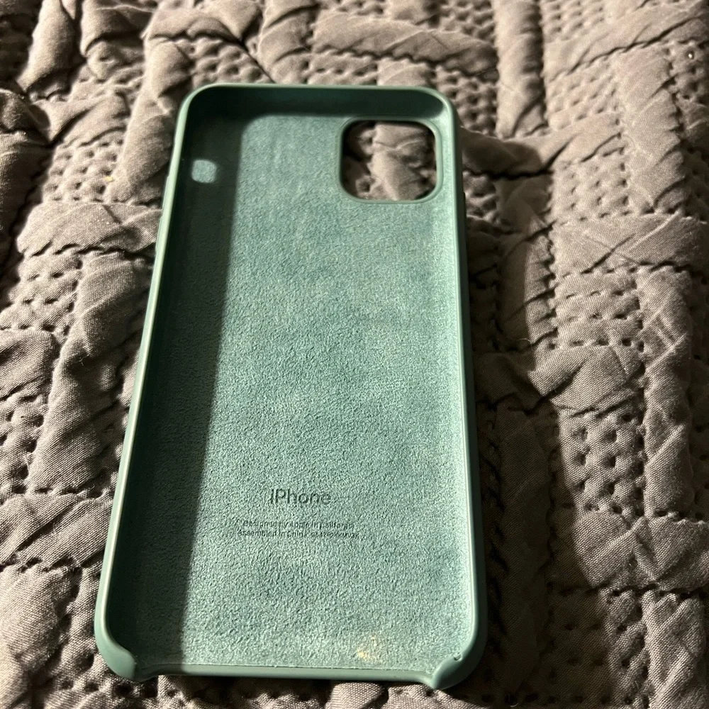 iPhone 11 Pro Max Apple Silicone Case - Green